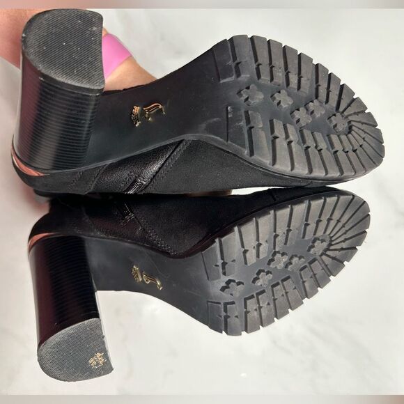 Juicy Couture Black High Heeled Side Zip Booties, Gold Accents Lug Sole, Size 9 - Picture 8 of 15